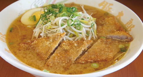 豚太郎 南国バイパス店
